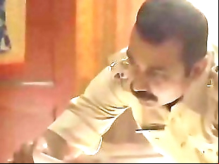 Desi Hot Girl Fuck in a Hotel caught by Police 4..