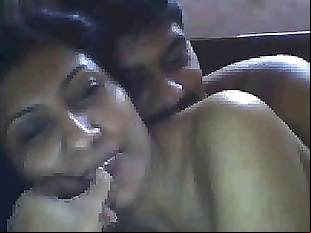 indian housewife having fun with boyfriend on..